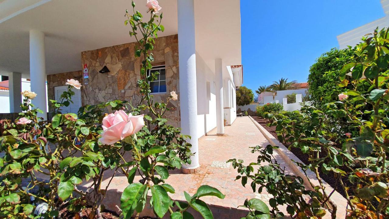 Ferienhaus Casa Blanca - Tarajalejo - Glasfaserinternet - Meerblick ภายนอก รูปภาพ