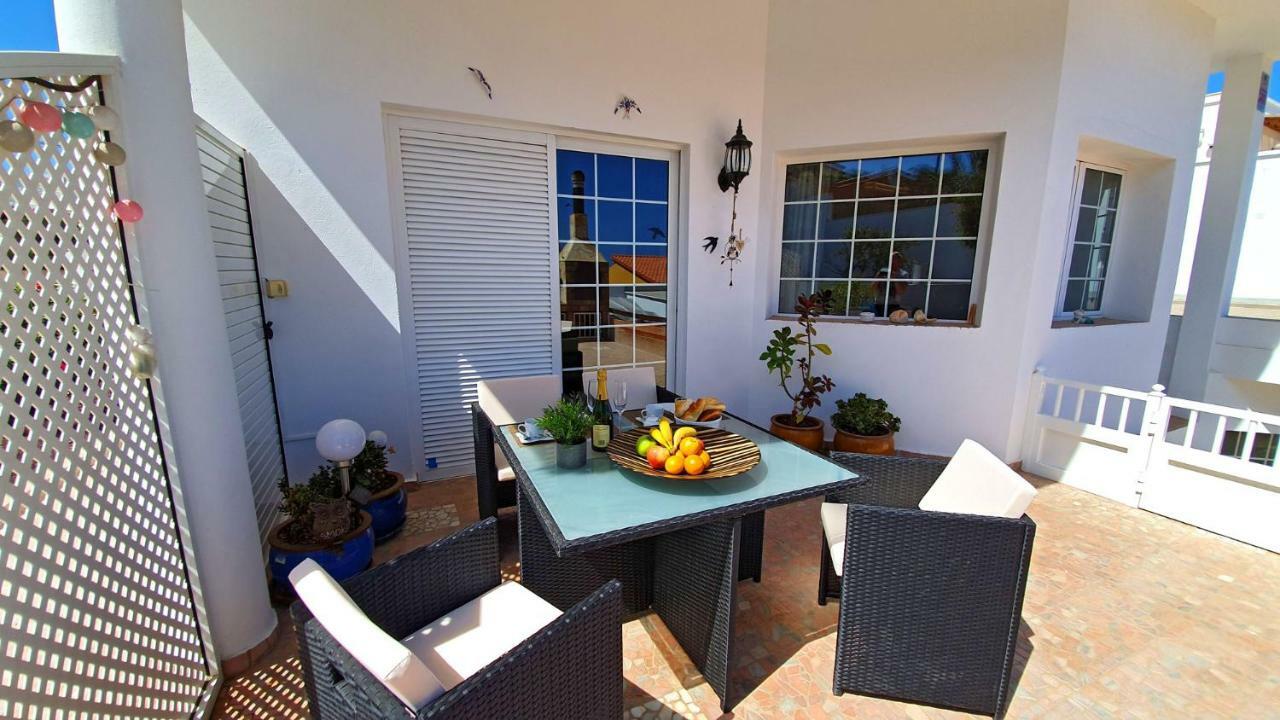 Ferienhaus Casa Blanca - Tarajalejo - Glasfaserinternet - Meerblick ภายนอก รูปภาพ
