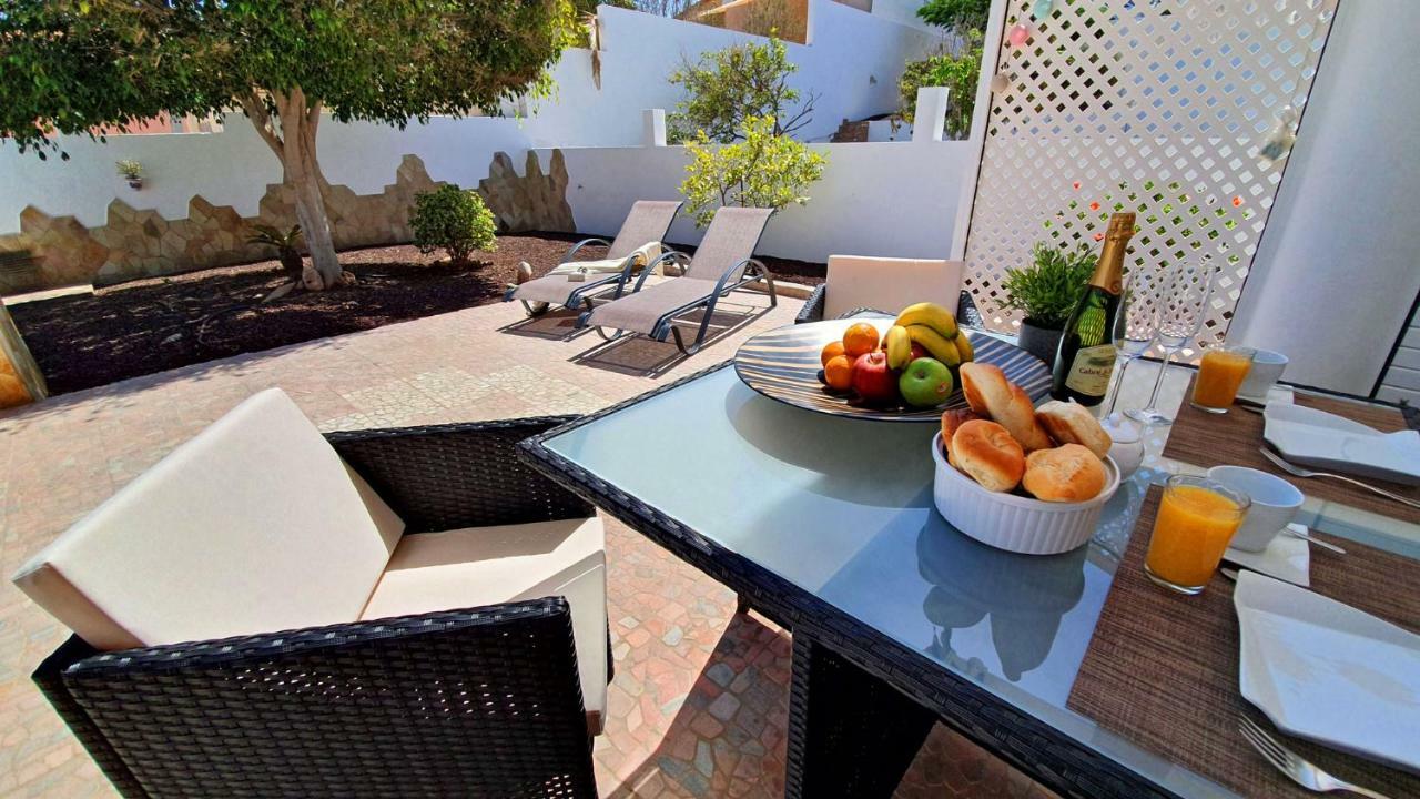 Ferienhaus Casa Blanca - Tarajalejo - Glasfaserinternet - Meerblick ภายนอก รูปภาพ