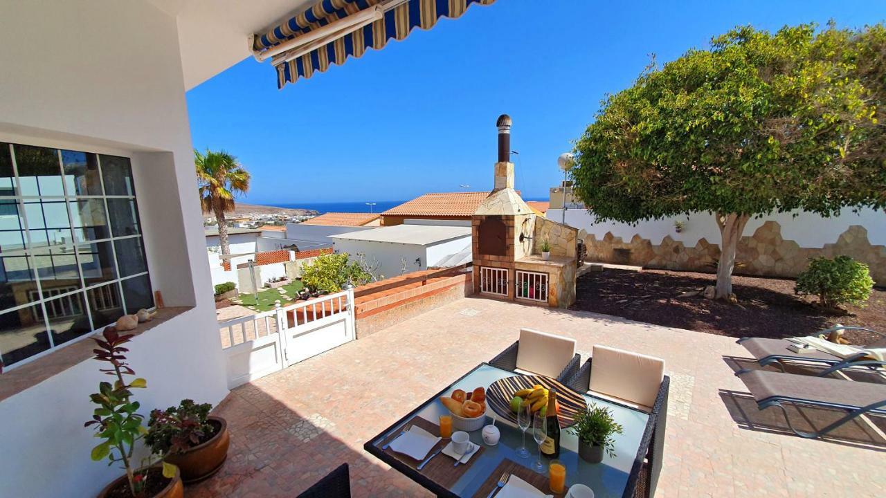 Ferienhaus Casa Blanca - Tarajalejo - Glasfaserinternet - Meerblick ภายนอก รูปภาพ