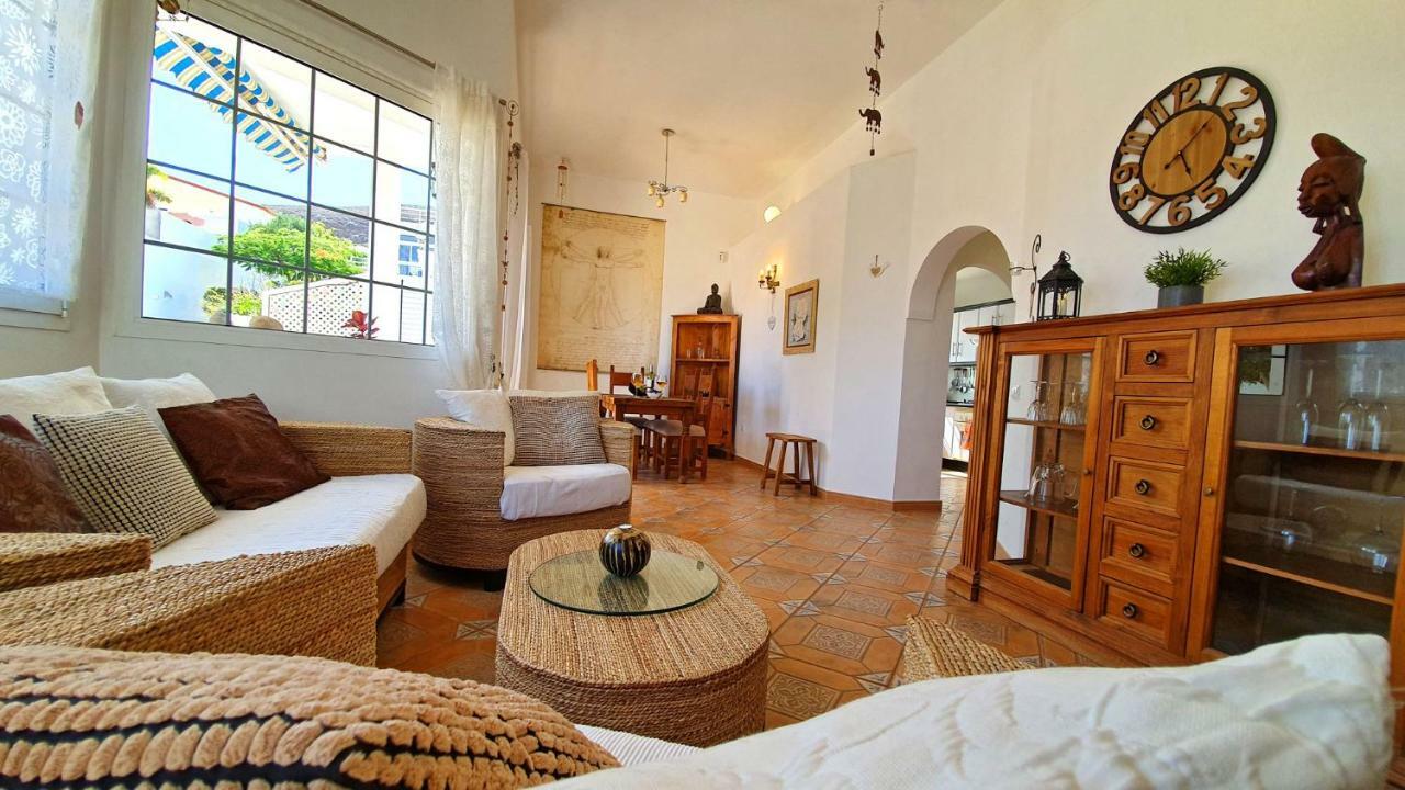 Ferienhaus Casa Blanca - Tarajalejo - Glasfaserinternet - Meerblick ภายนอก รูปภาพ